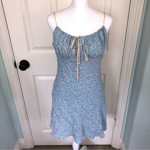 NWT Cotton Candy LA Blue Floral Dress - Picture 7 of 10